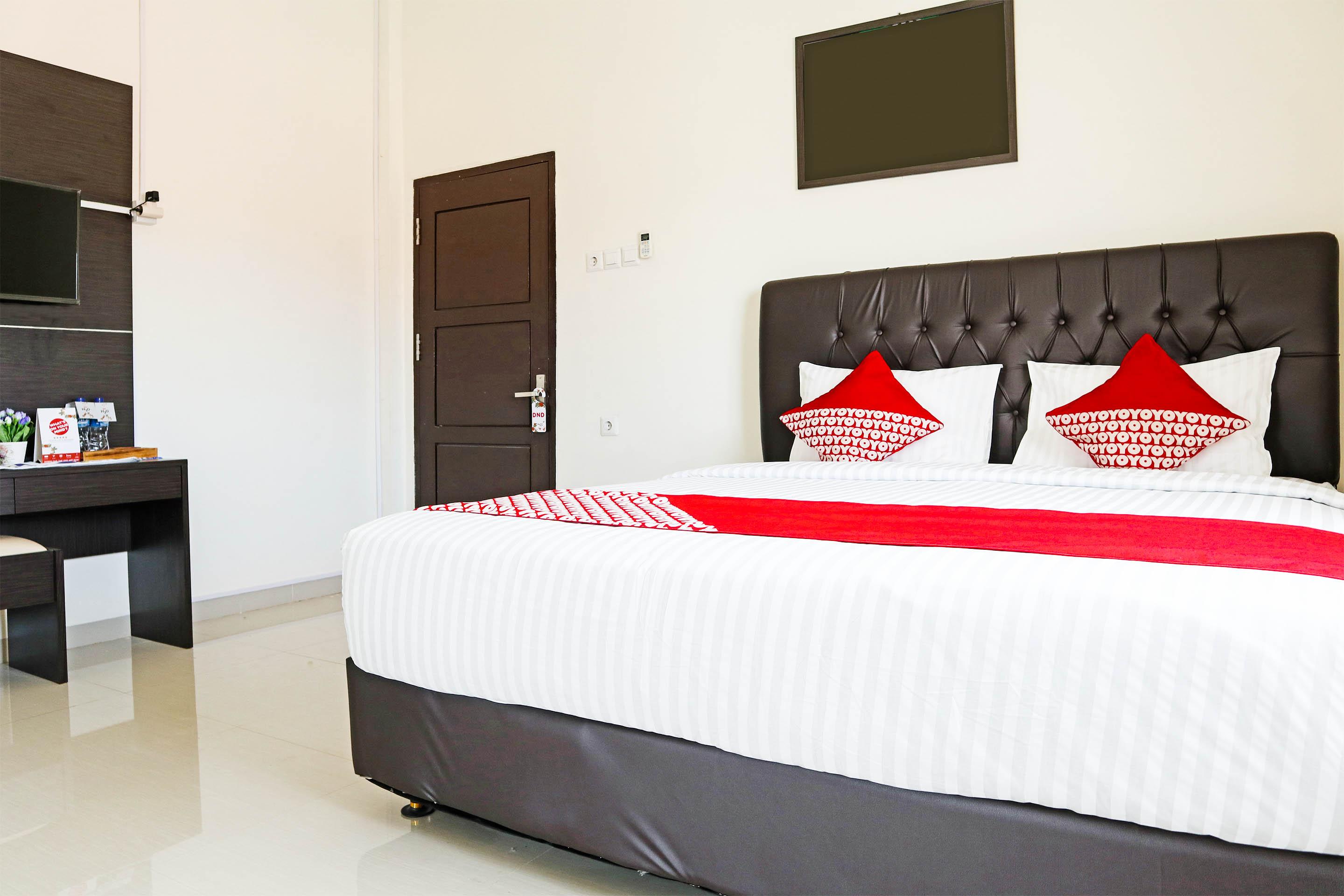 Oyo 1326 Mahakam Guest House Padang  Extérieur photo